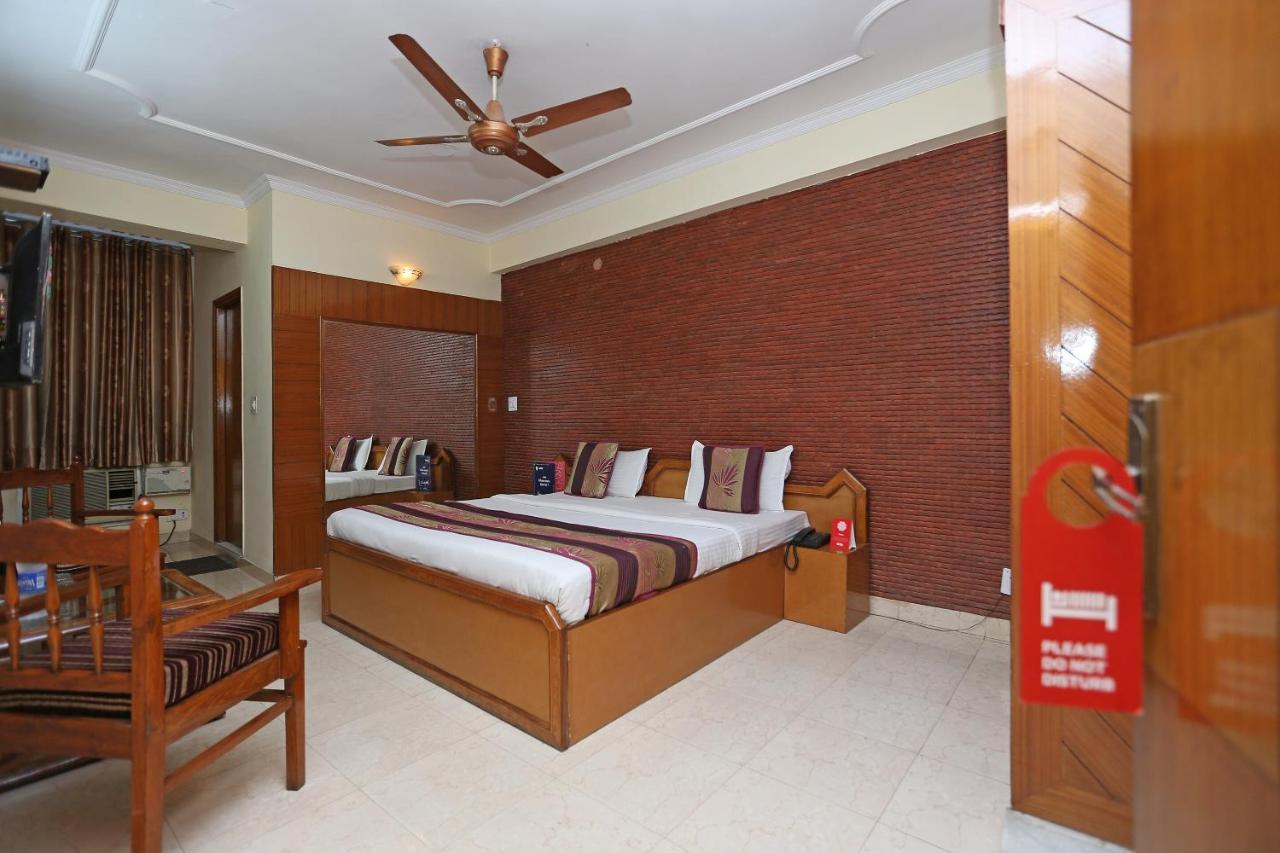 Oyo Flagship 9554 Hotel Grand Plaza فريد آباد المظهر الخارجي الصورة