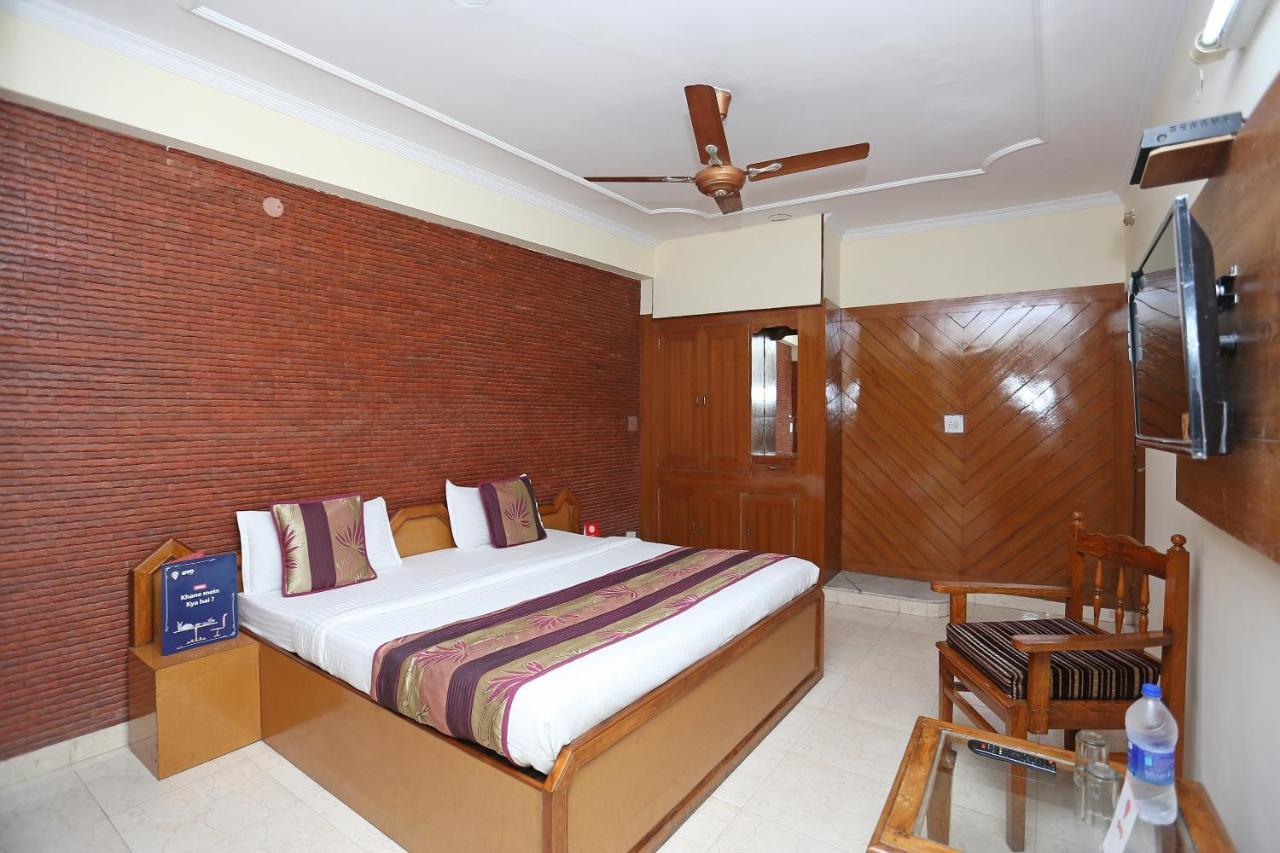 Oyo Flagship 9554 Hotel Grand Plaza فريد آباد المظهر الخارجي الصورة