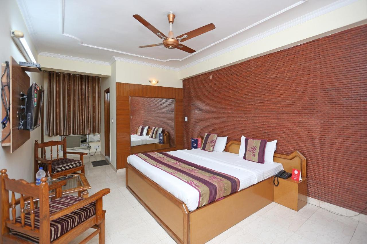 Oyo Flagship 9554 Hotel Grand Plaza فريد آباد المظهر الخارجي الصورة