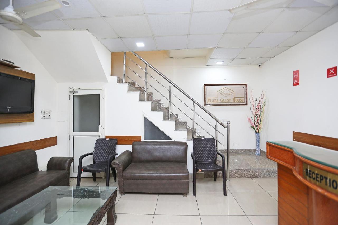 Oyo Flagship 9554 Hotel Grand Plaza فريد آباد المظهر الخارجي الصورة